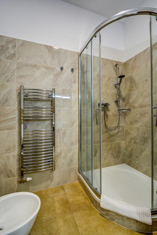 Hotel Samaria Šamorín Dış mekan fotoğraf